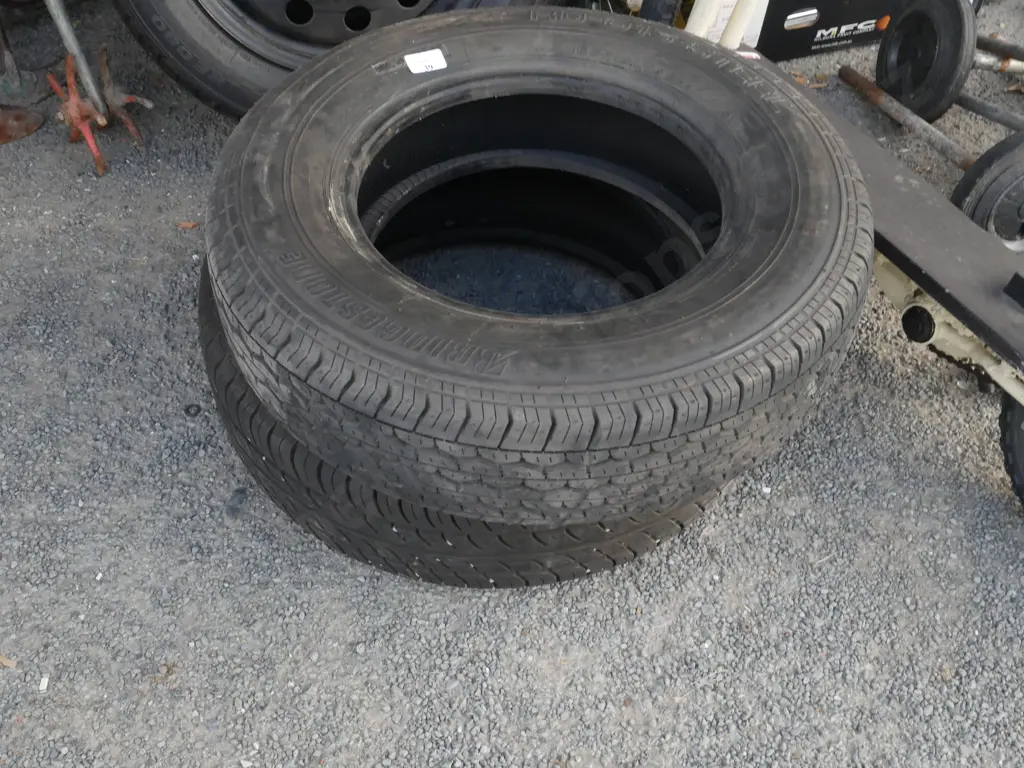 Three wheels Image 1++
