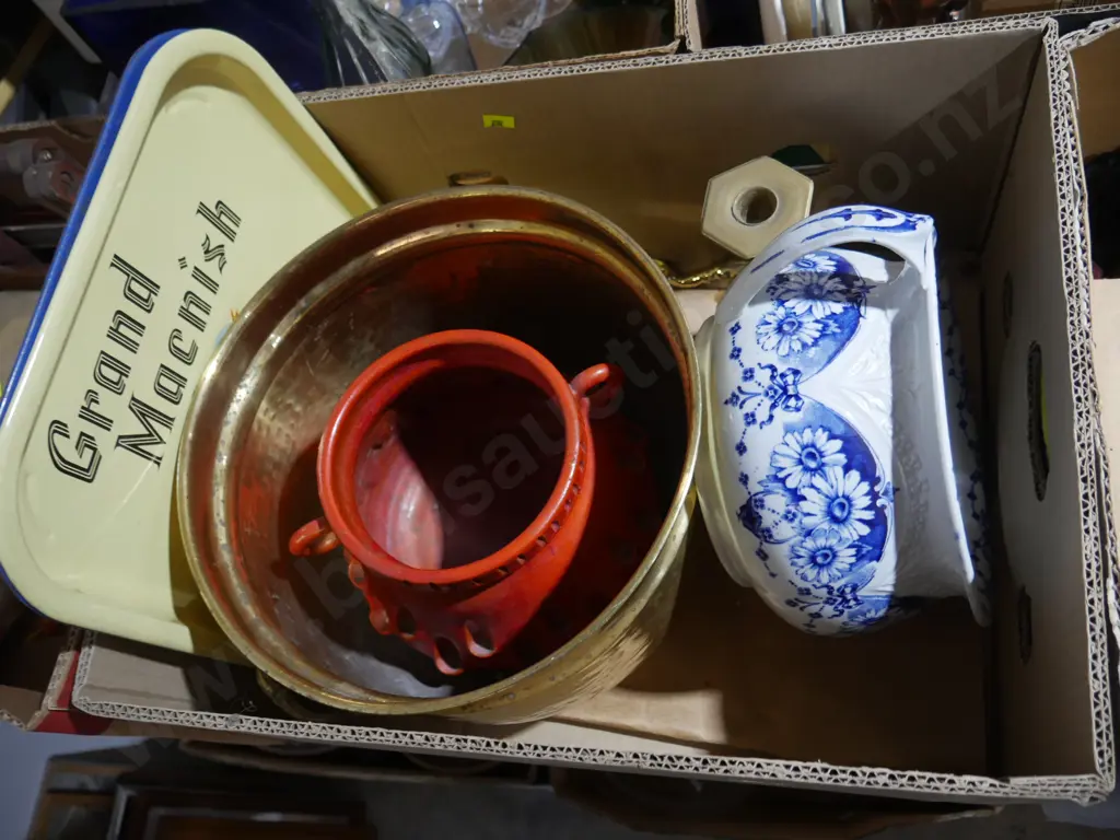 Trays, planters etc Image 1++