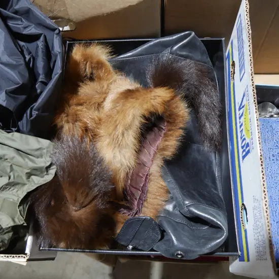 Handbag and fur