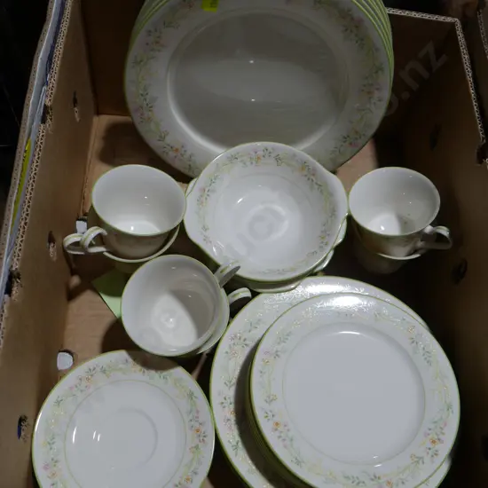 Noritake dinnerset