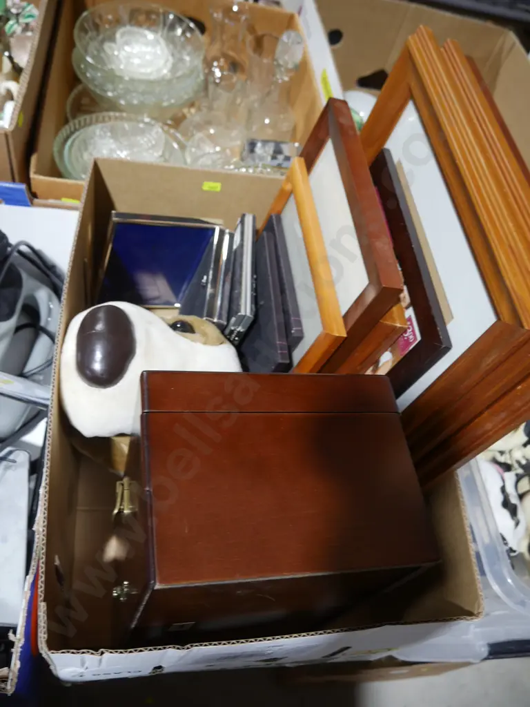 Frames, jewellery box etc Image 1++