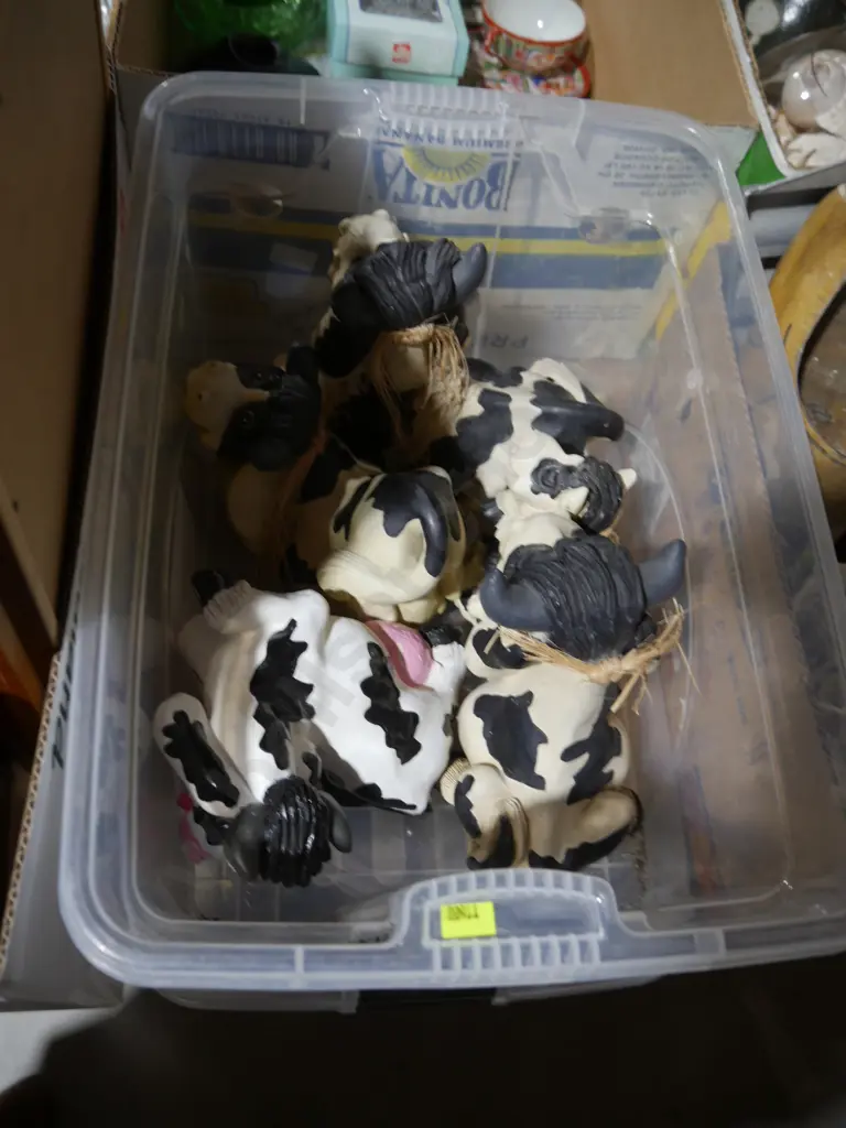 Cow ornaments Image 1++