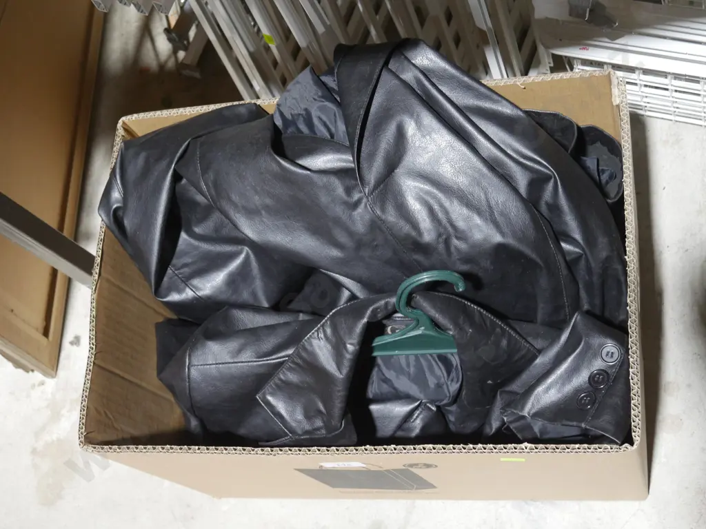 2 leather coats Image 1++