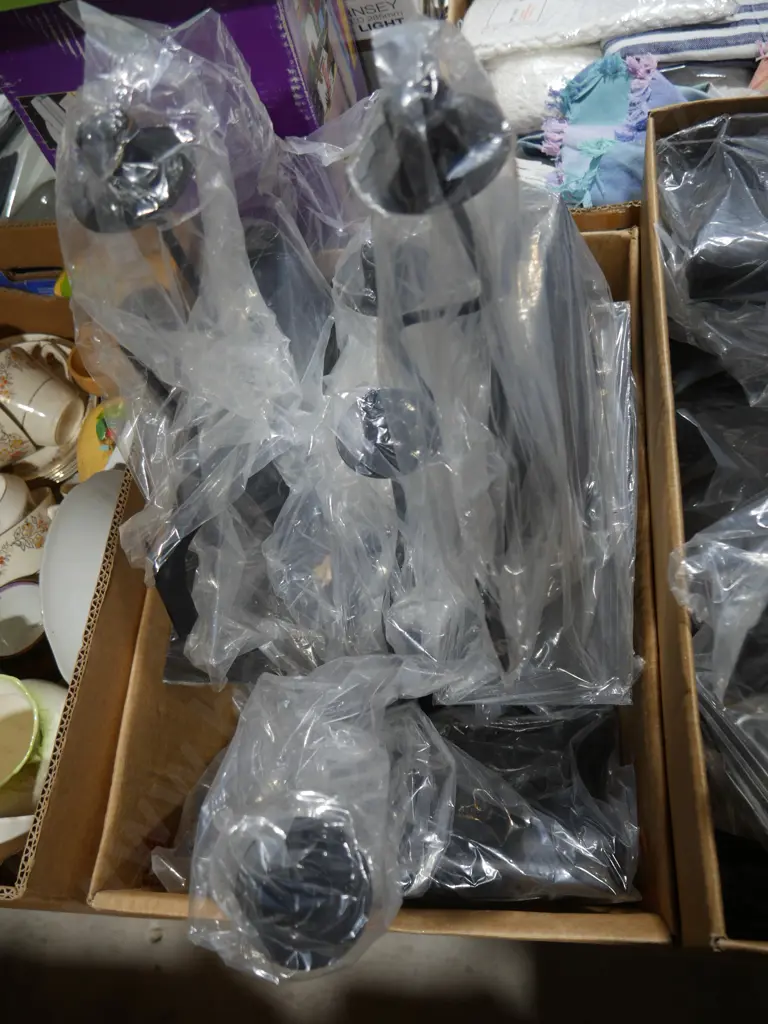 Candlestick holders Image 1++
