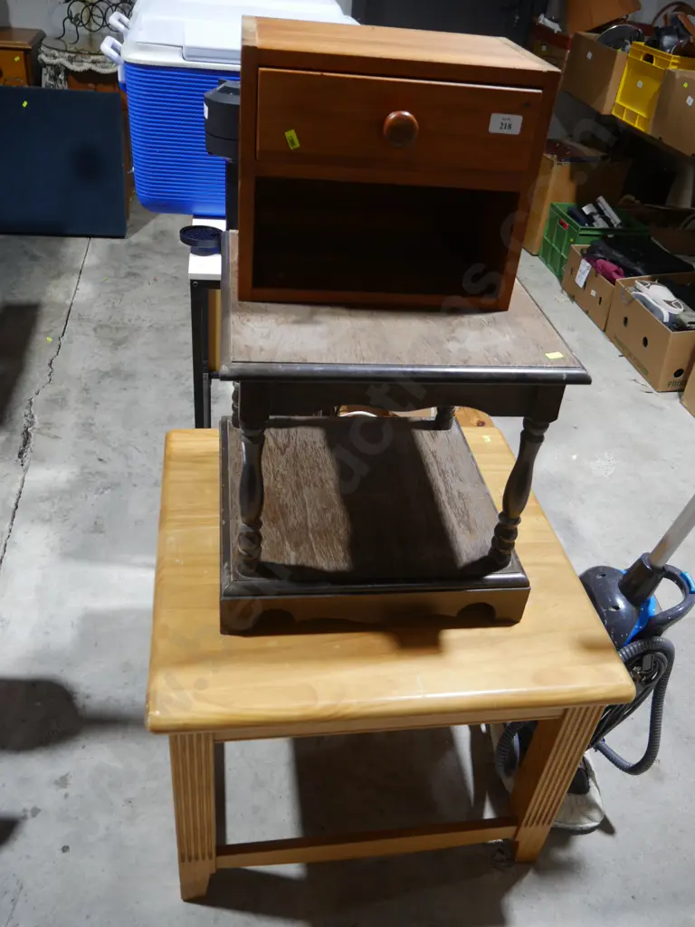 Coffee table, occasional table etc Image 1++
