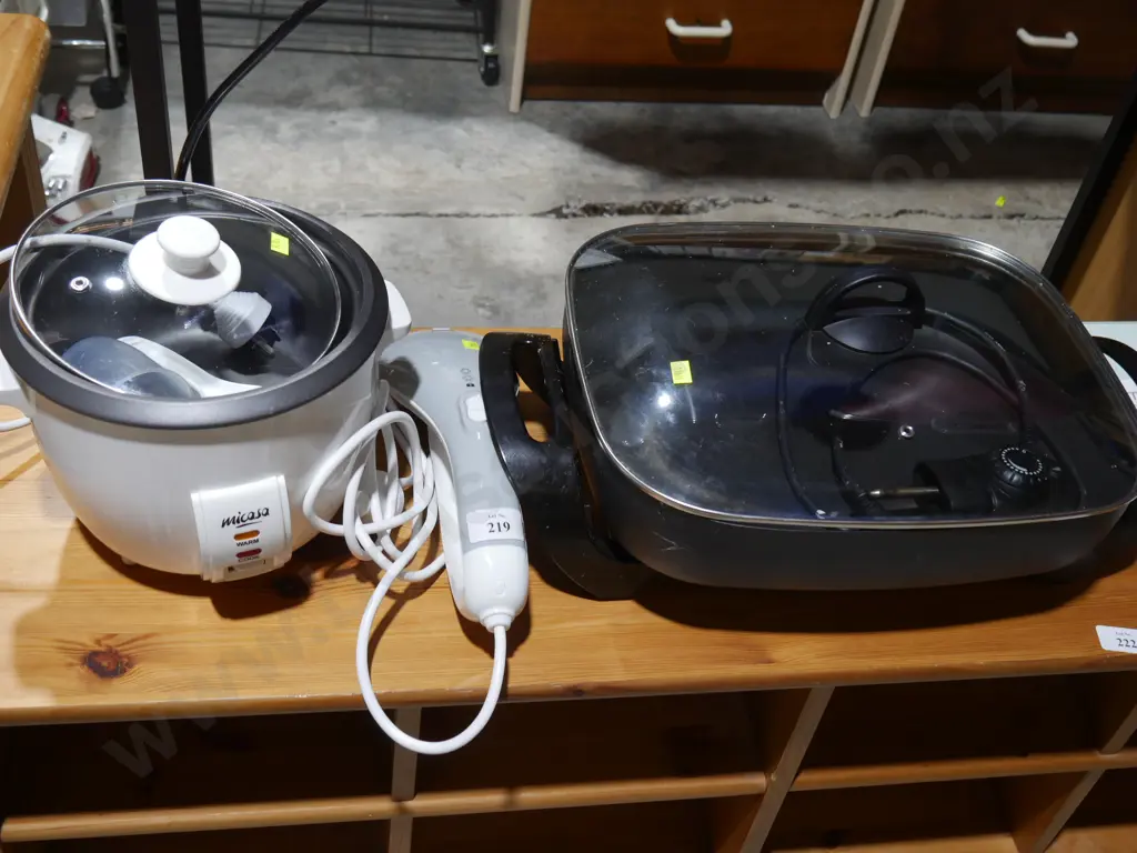 Rice cooker, garment steamer, electric frying pan Image 1++