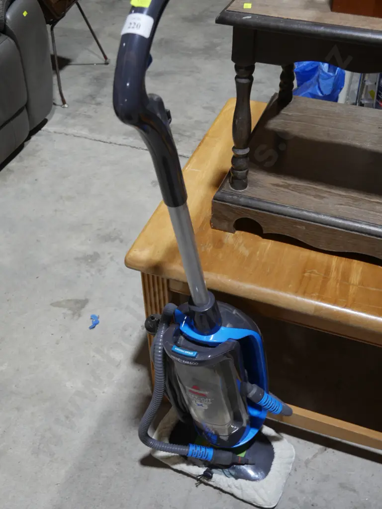 Bissell steam mop Image 1++