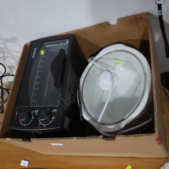 Slow cooker and mini oven