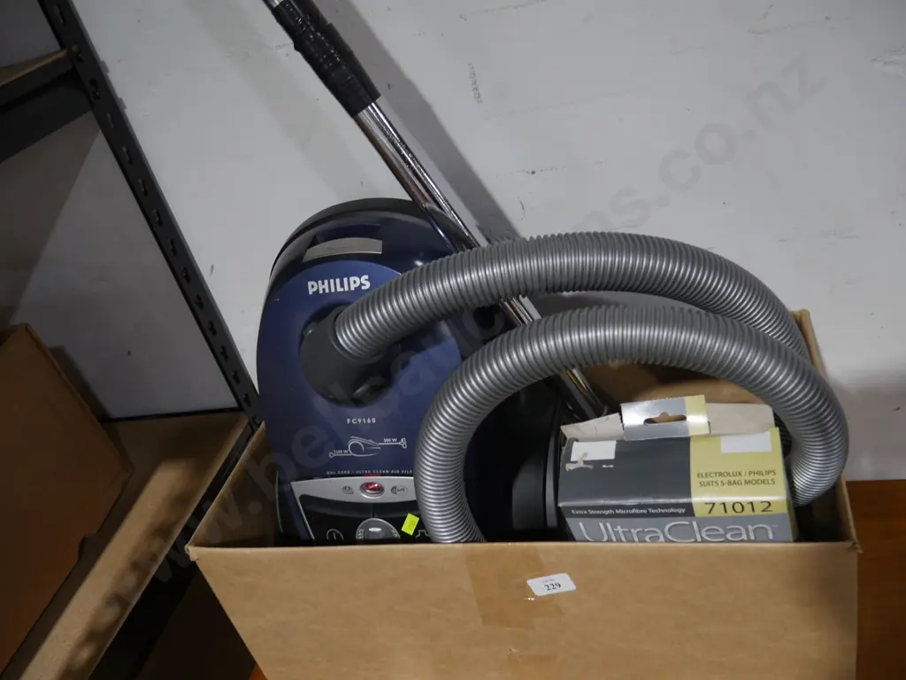 Philips vacuum cleaner Image 1++