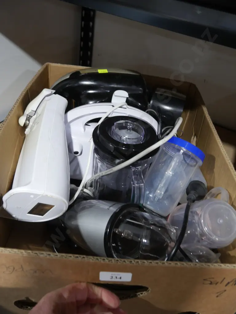 Assorted kitchen appliances Image 1++