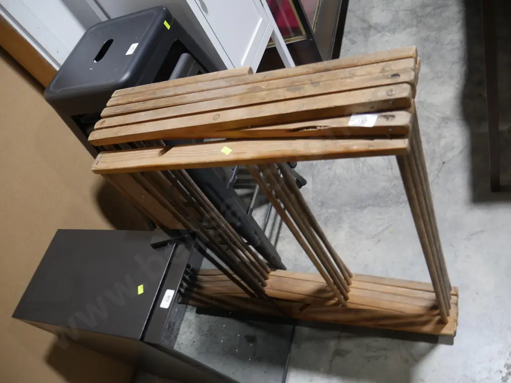 Wooden clothes airer Image 1++