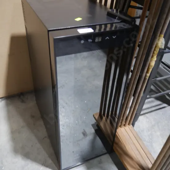 Wine fridge