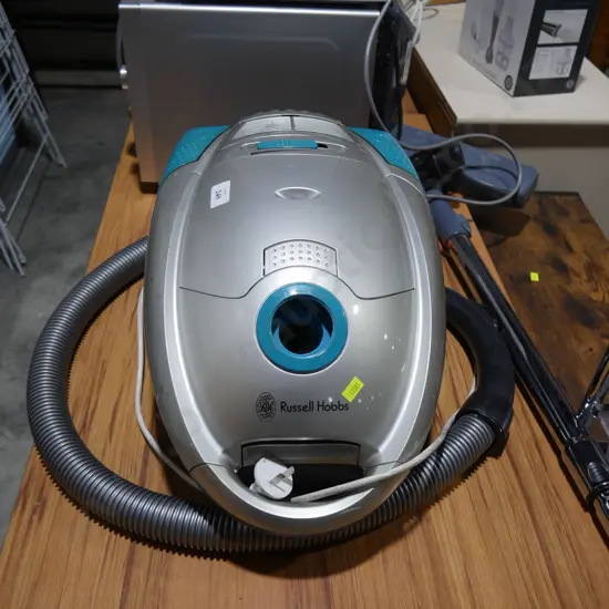 Russell Hobbs vacuum cleaner