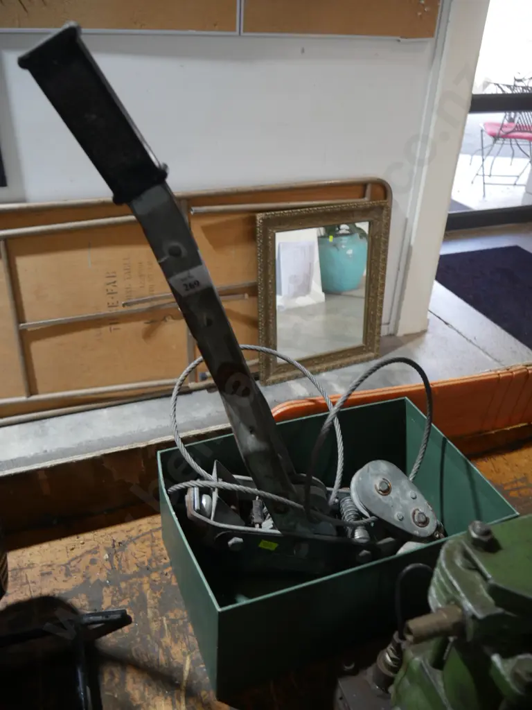 Cable puller Image 1++