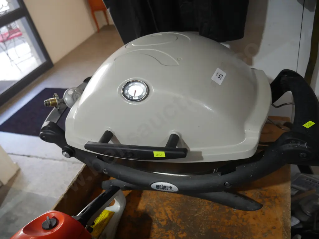 Weber BBQ Image 1++