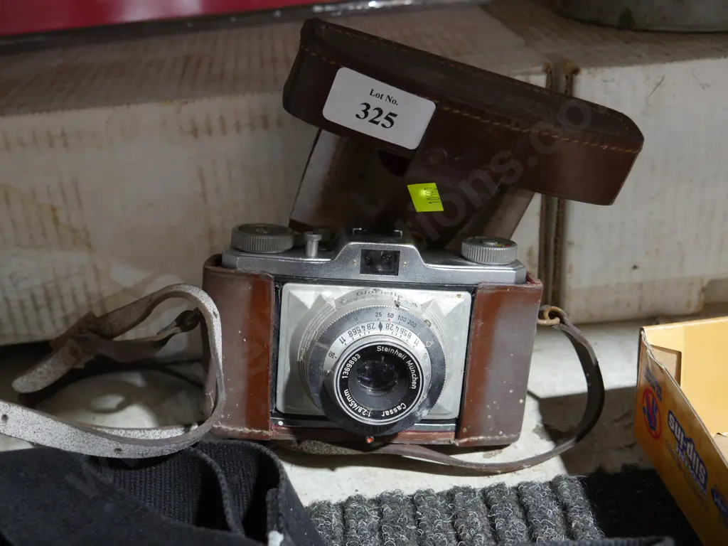 Gloriette camera Image 1++