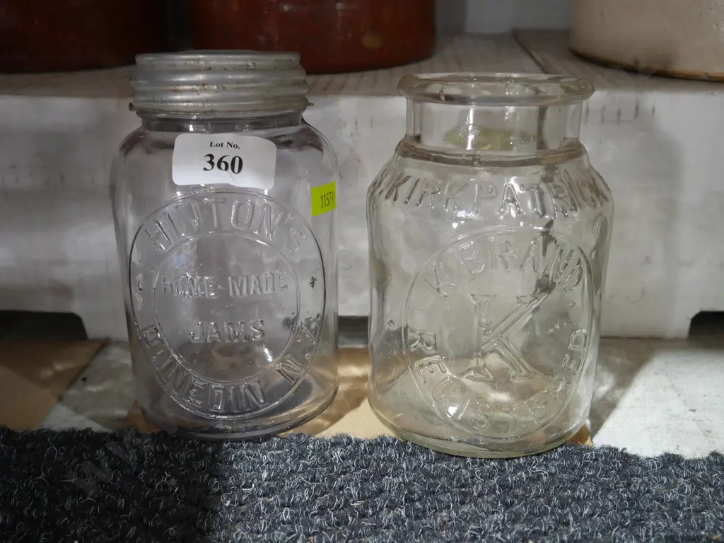 Dunedin and Nelson glass jars Image 1++