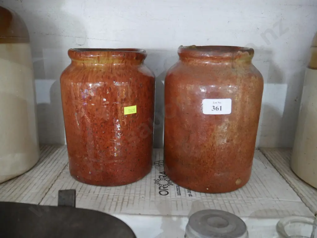 2 stone jars Image 1++