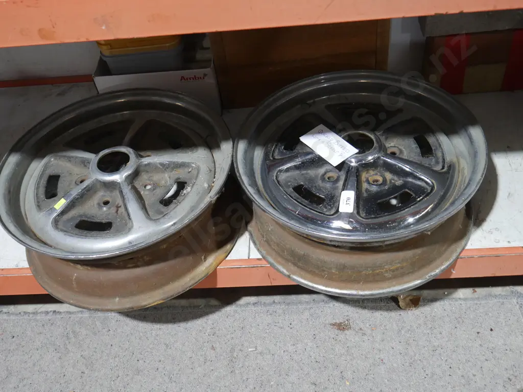 Two rims Image 1++