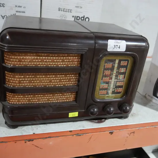 Vintage radio