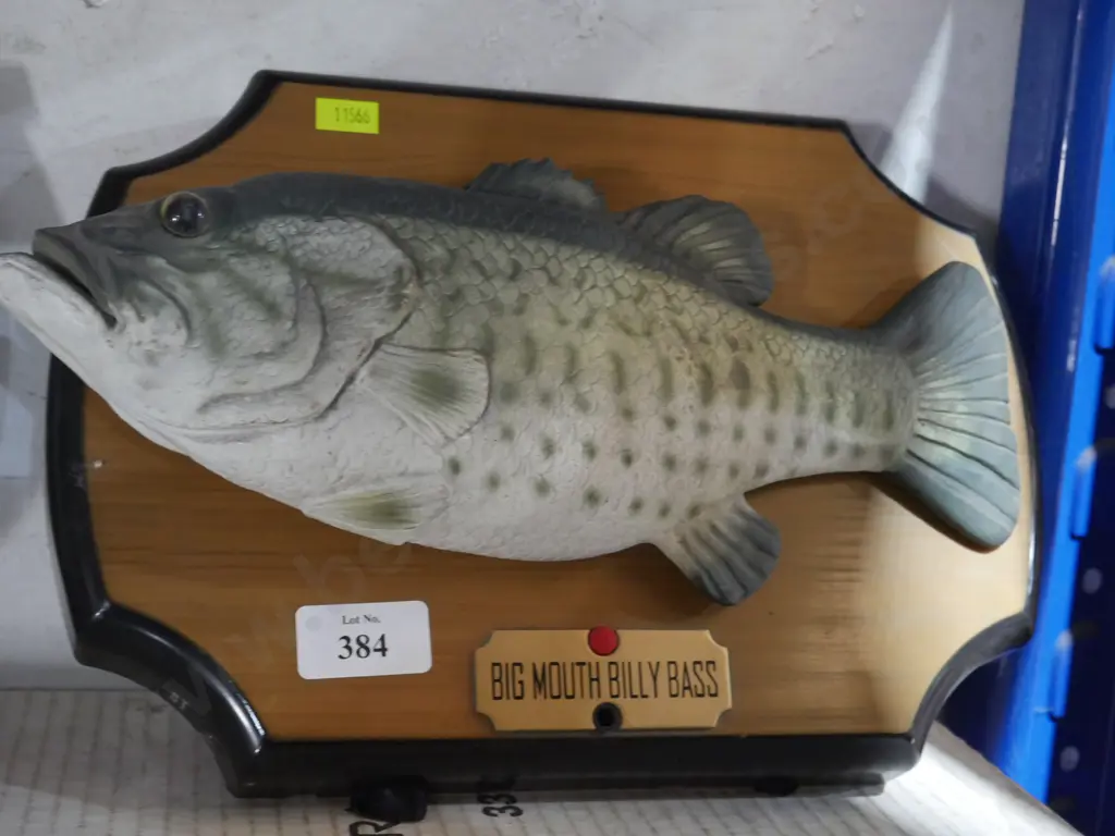 Big mouth Billy bass singing fish Image 1++
