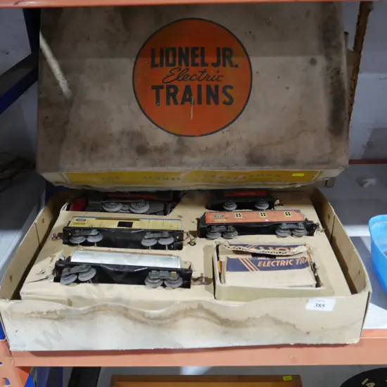 Lionel Jr electric train set