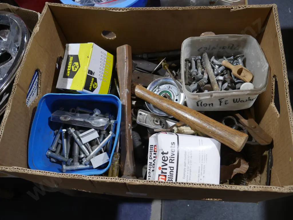 Bolts, workshop tools etc Image 1++