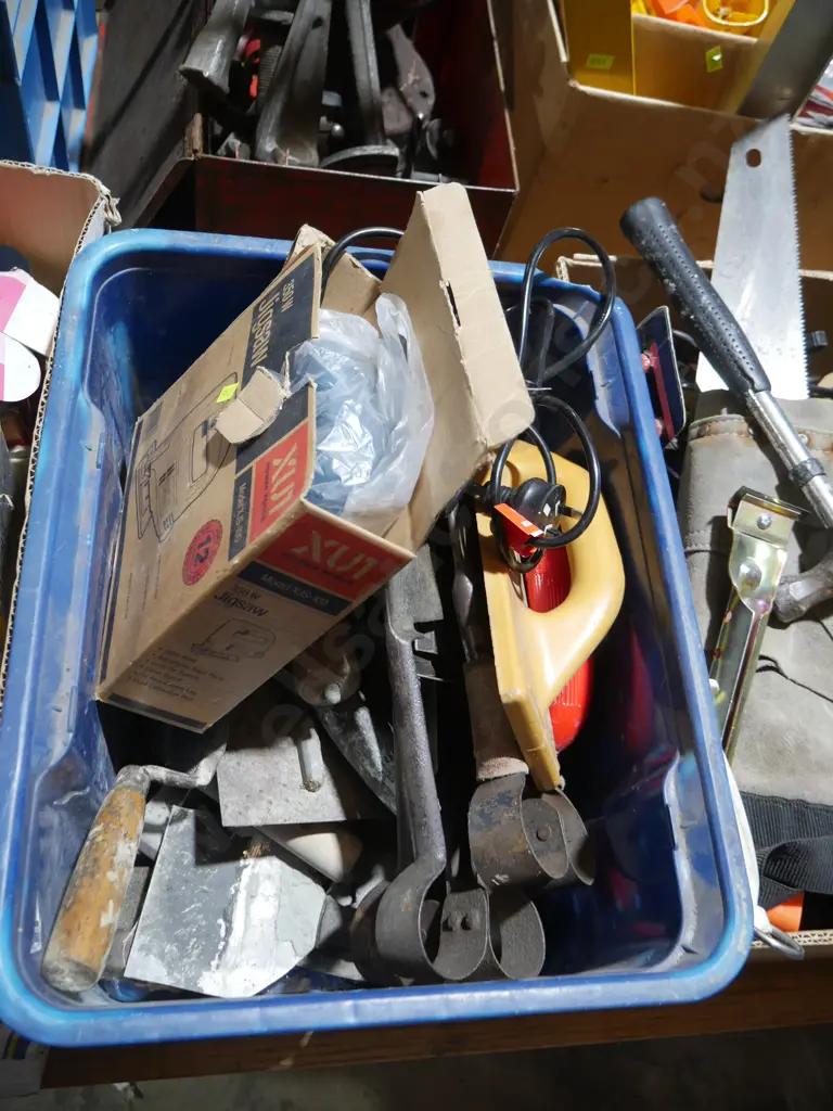 Jigsaw, shears, trowels etc Image 1++