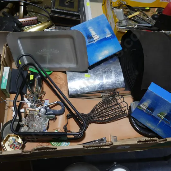 Trays  planes pictures etc