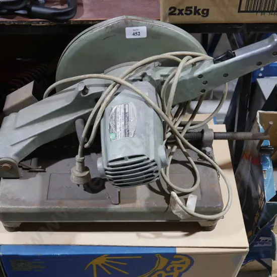 Hitachi cut off machine