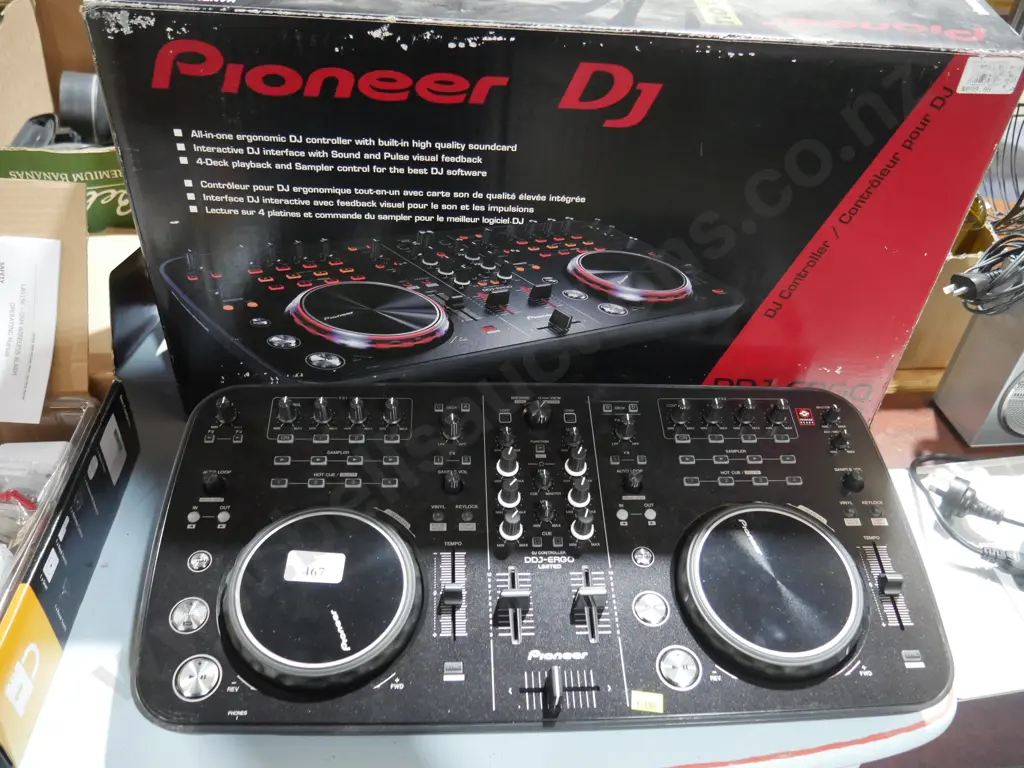 Pioneer DJ mixer Image 1++
