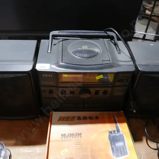 Akai portable stereo