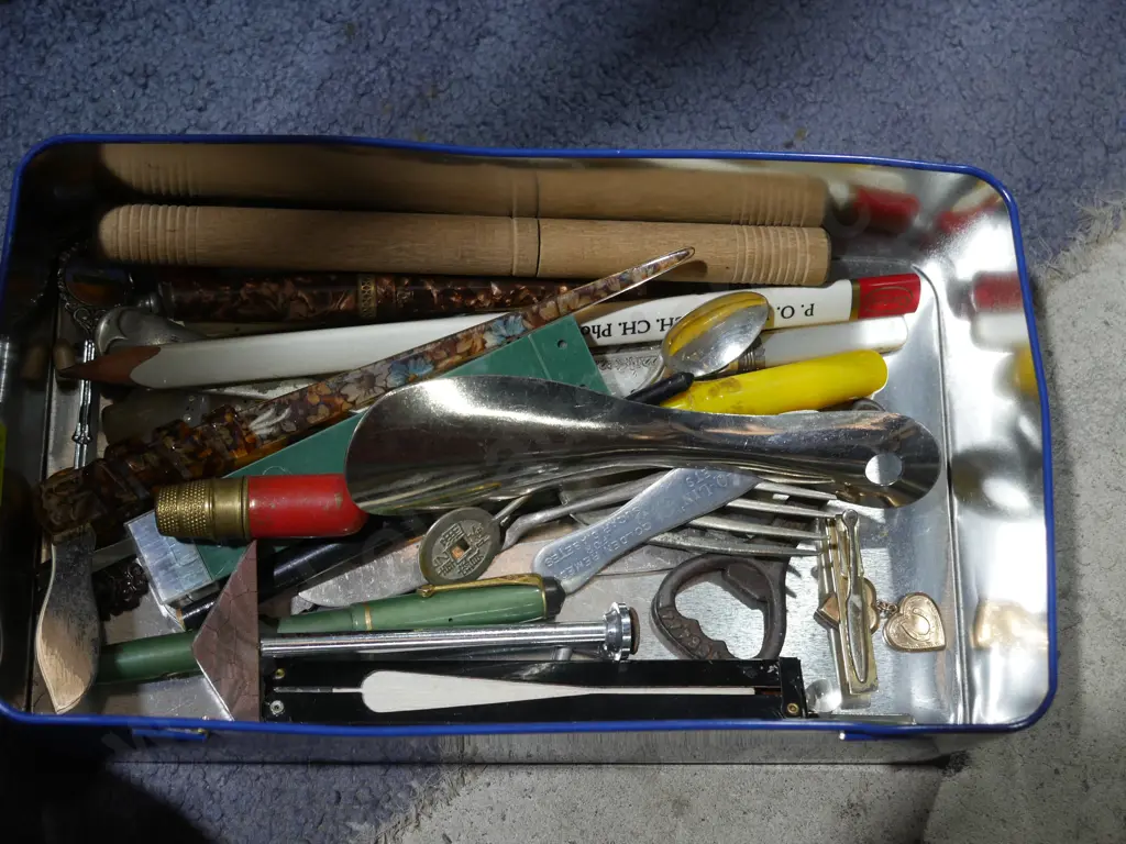 Fountain pens, bottle openers etc Image 1++