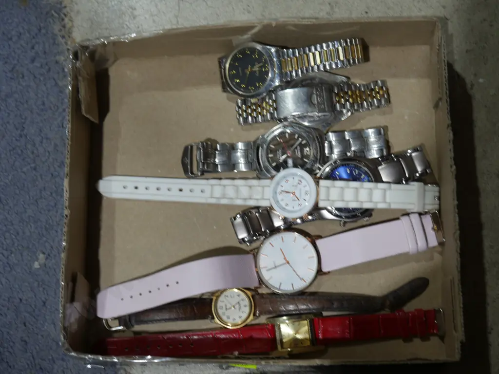 Assorted watches Image 1++