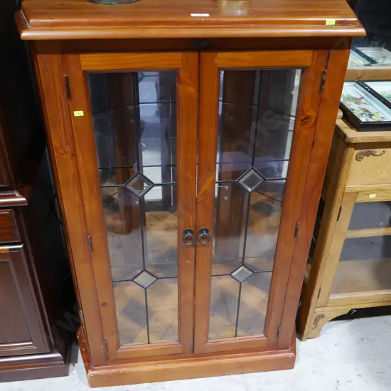 Leadlight display cabinet