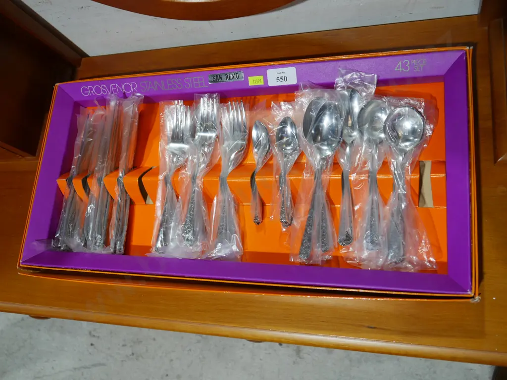 Cutlery set Image 1++