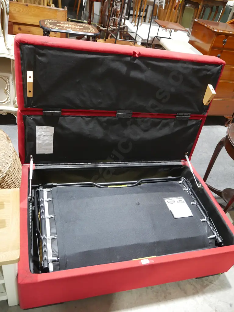Foldaway single bed Image 1++