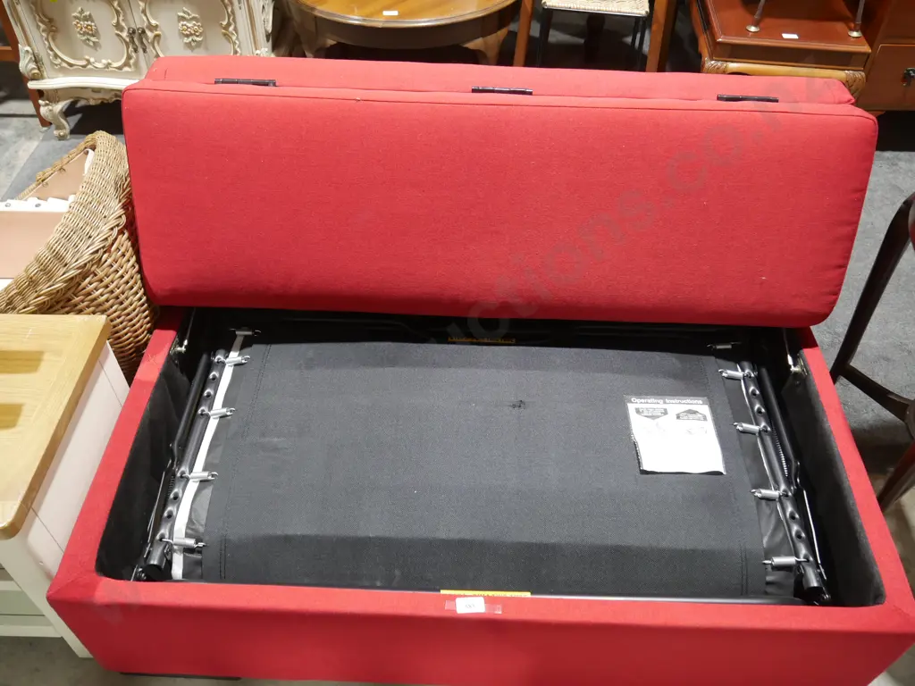 Foldaway single bed Image 1++