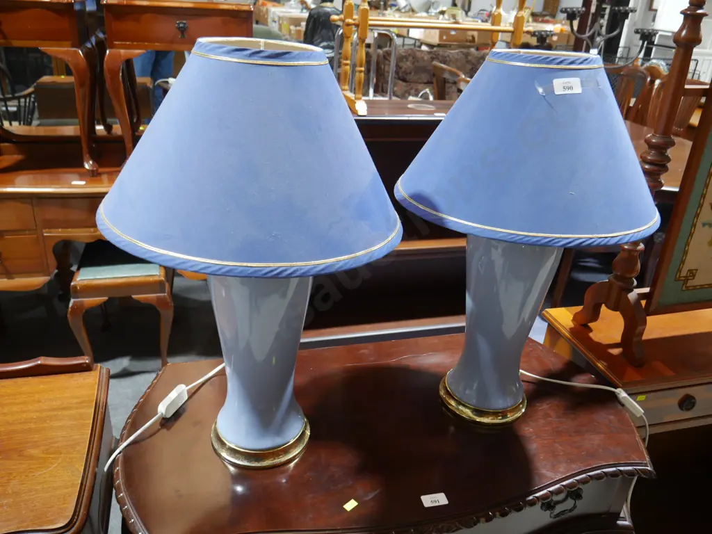 Pair lamps Image 1++