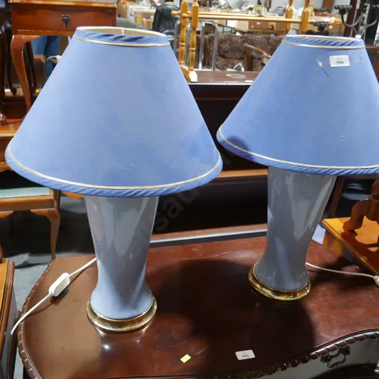 Pair lamps