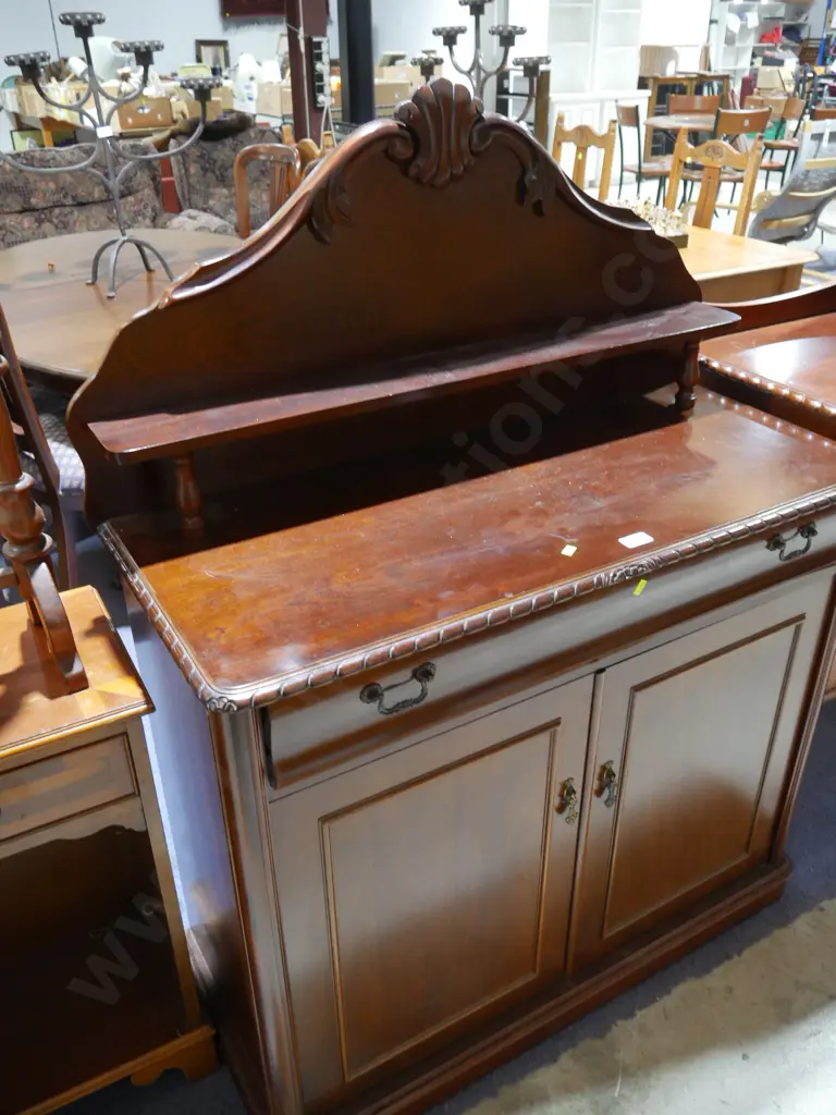 Chiffonier Image 1++