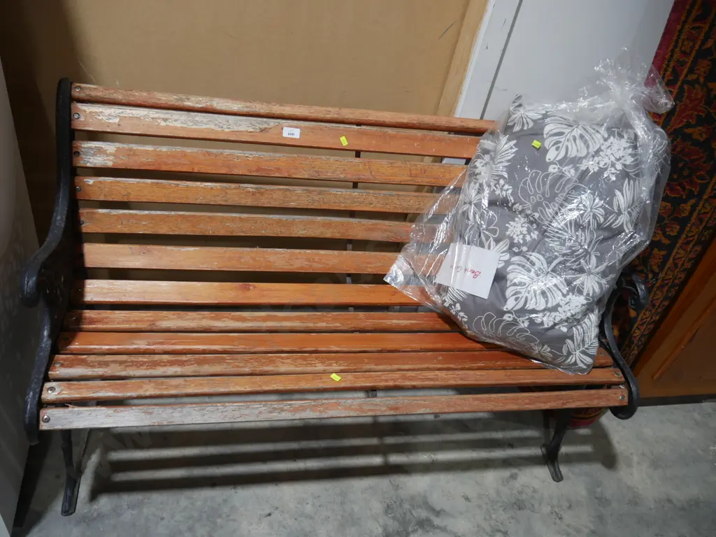 Bench seat Image 1++