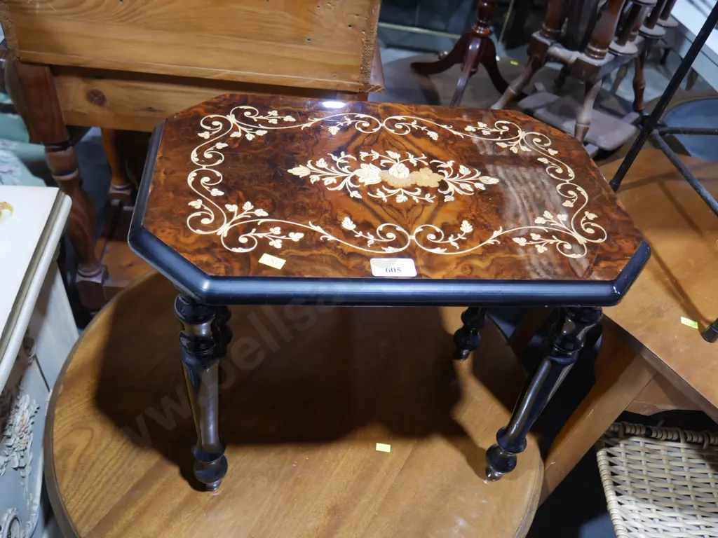 Occasional table Image 1++