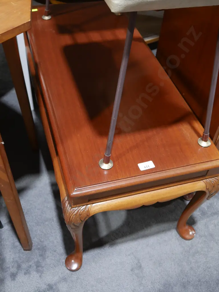 Coffee table Image 1++