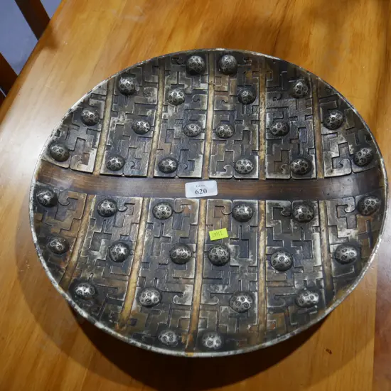 Large dish