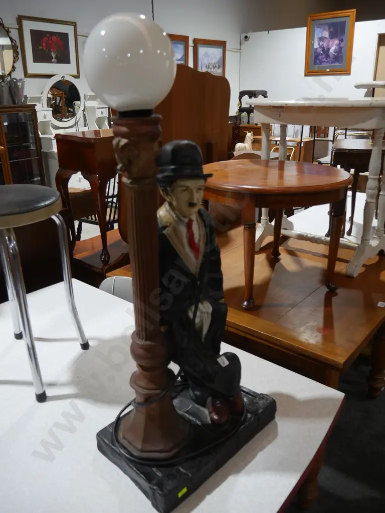 Laurel and Hardy lamp Image 1++