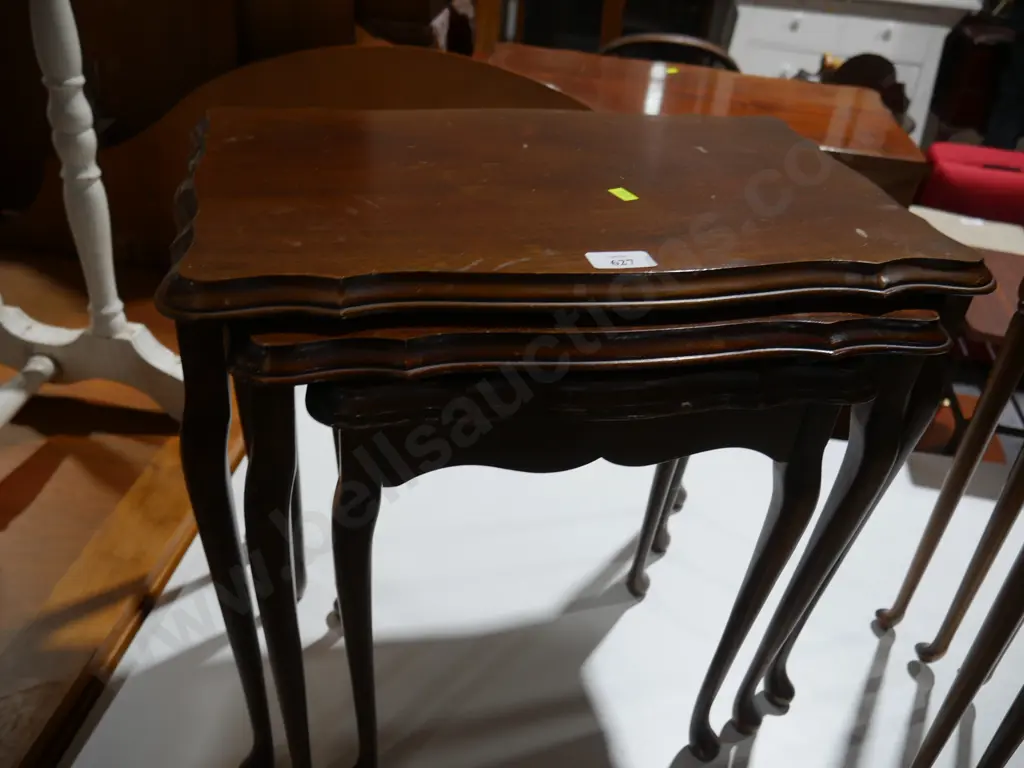 Nest of three tables Image 1++