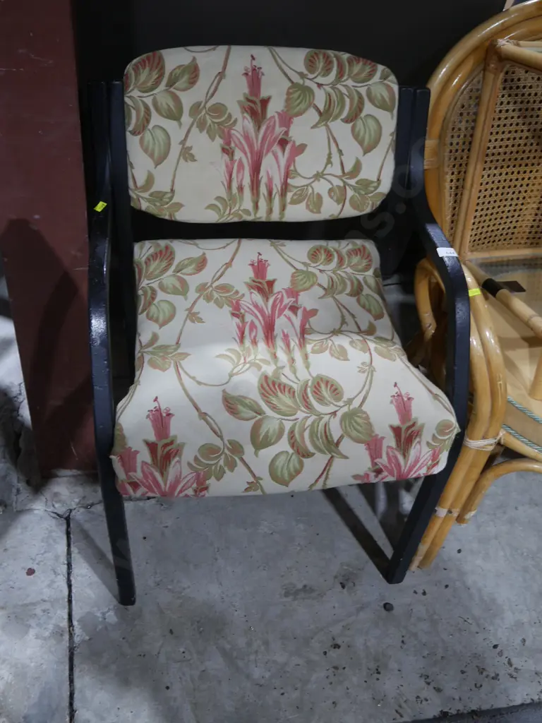 Occasional chair Image 1++