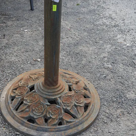 Umbrella base