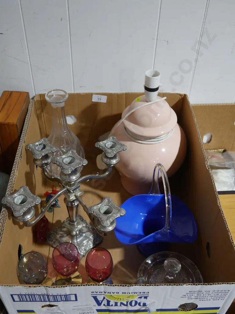 Lamp, glassware etc Image 1++